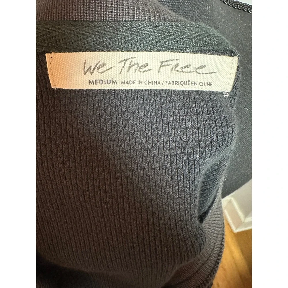 We The Free Free People Black Thermal Waffle Knit Split Neck Top SZ M Winter